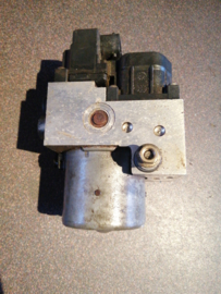 Actuator anti skid Nissan Terrano2 R20 47660- 0X801 (47660-0X820 / 0 273 004 369) Used part.