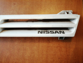 Grille Nissan Sunny N13 62310-52M00 (531)