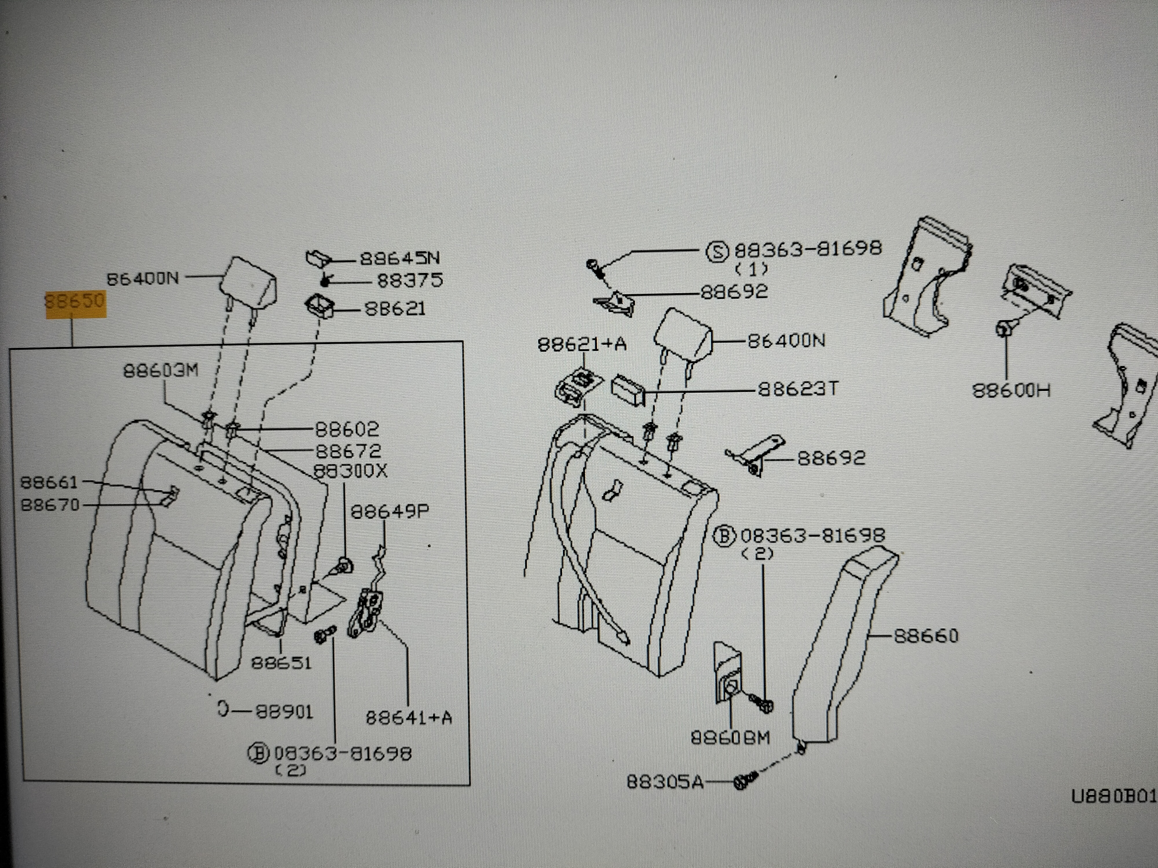 Achterbankrugleuning links Nissan Primera P11 88650-2F012 Gebruikt.
