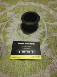 Insulator right-hand Nissan 54445-52Y00 B13/ N14/ N15/ Y10 Used part.