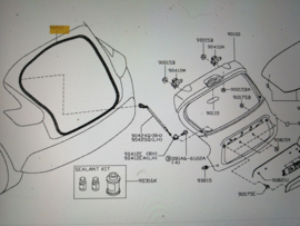 Achterkleprubber Nissan Juke F15 90830-1KA0A gebruikt.