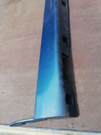 Mudguard-center, front left-hand Nissan Primera P11/ WP11 76853-9F500 Z01 Used part.