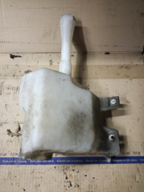 Ruitensproeierreservoir Nissan Almera N16 28910-BM400
