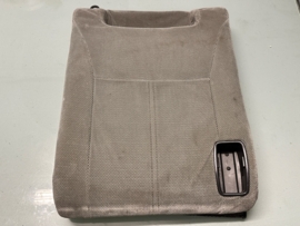 Achterbankrugleuning rechts Nissan Primera P10 88600-92J13 Gebruikt.