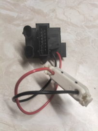 Kachelweerstand Nissan Kubistar X76 27100-00QAC Origineel.