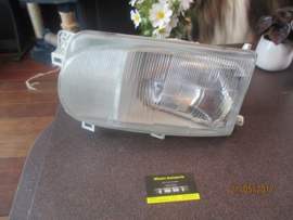 Koplamp links Nissan Serena C23 26060-8C007