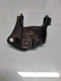 Motorsteunhouder Links Nissan Primera P12 11253-AU424 Gebruikt.