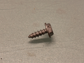 Bolt Nissan 01456-S608E Used part.
