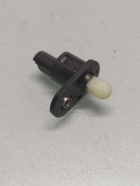 Portierschakelaar bijrijderszijde Nissan 25360-70J00 C23/ K11/ P10/ R20 Origineel.