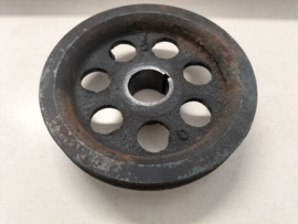 Pulley-crankshaft Datsun Cherry E10 12303-H1001 Used part.