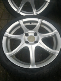 16 inch aluminium velgen met band 215/40R16 4x100 ET38 16X7JJ naafgat 59,1 B13/N14/N15