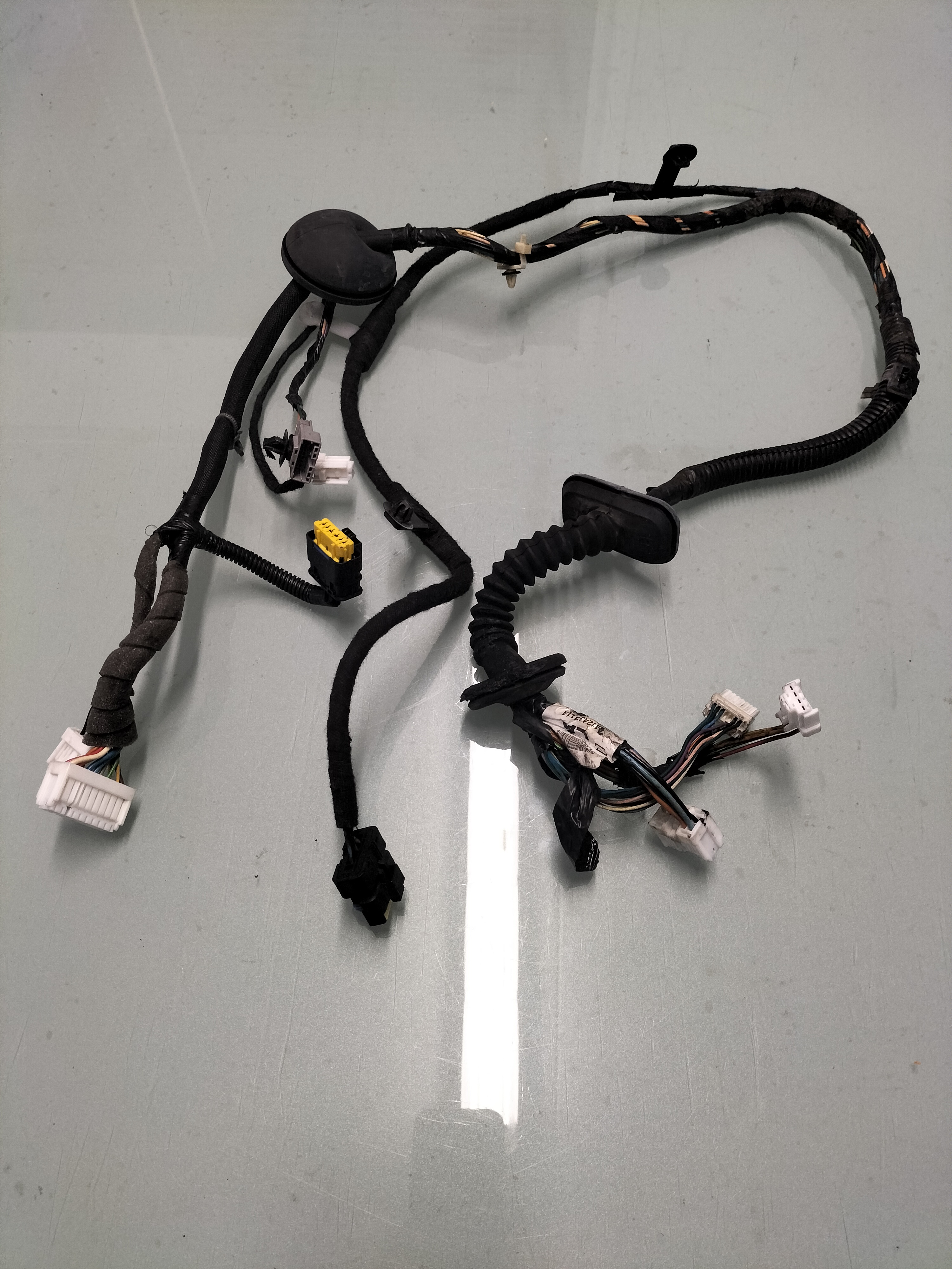 Kabelboom voorportier links Nissan Qashqai J10/ JJ10 24124-JD11A Gebruikt.
