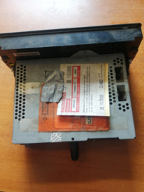 Radio unit w/cassette Nissan Terrano2 R20 28113-0X000 used part.