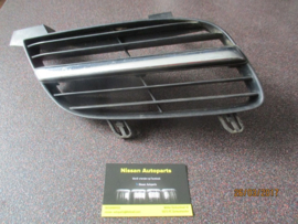 Grille-radiator, right-hand Nissan Almera N16 62322-BM400 (62310-BM425)
