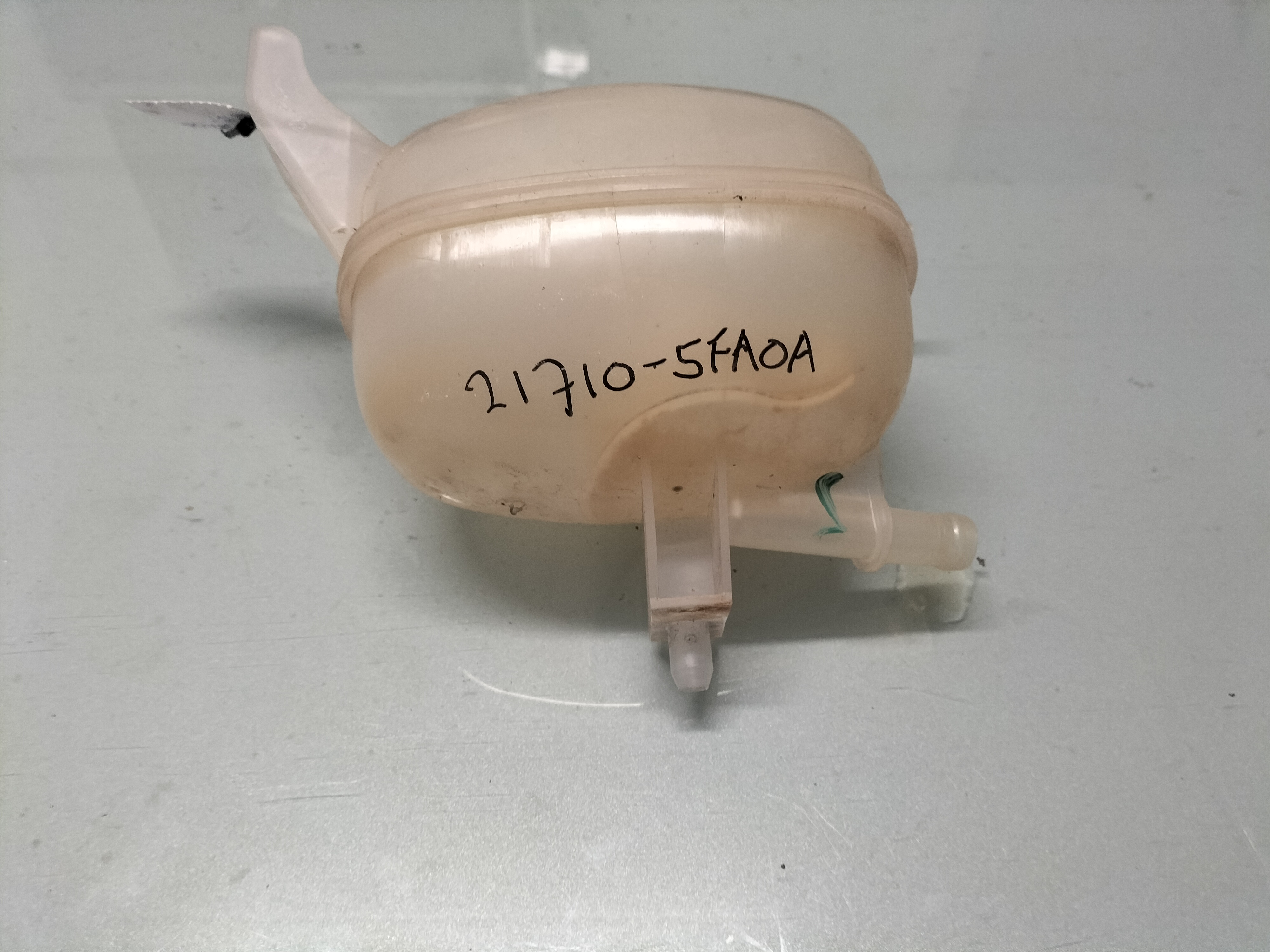 Tank reserve Nissan Micra K14 21710-5FA0A Used part
