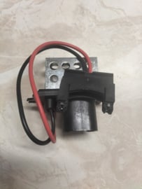 Kachelweerstand Nissan Kubistar X76 27150-00QAF Origineel.