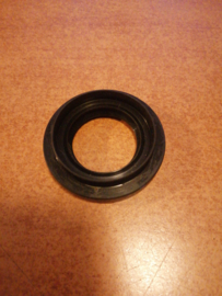 Oil seal automatic transmission Nissan 38342-31X01 New.