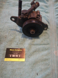 Stuurbekrachtigingspomp Nissan Micra K11 49110-72B00 Gebruikt.