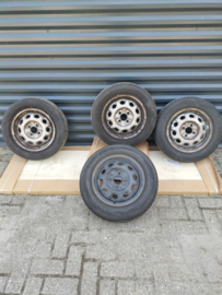 14 inch stalen velgen met band 175/65R14 (20240731) Gebruikt.