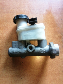 Hoofdremcilinder Nissan Primera P11/ WP11 46010-5M300