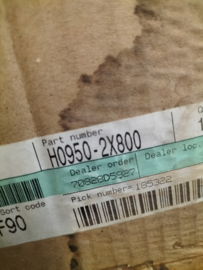 Deurgreep rechtsvoor Nissan Terrano2 R20 H0950-2X800 (80950-2X800) Origineel.