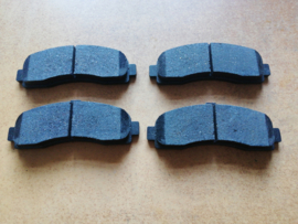 Remblokset vooras Nissan Micra K11 41060-6F626 Origineel.