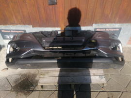 Voorbumper Nissan Qashqai J11 62022-HV00H (KAD)(kras) Gebruikt.