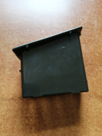 Kachelventilatie zijraam links Nissan Bluebird T72 68741-Q9001 Gebruikt.