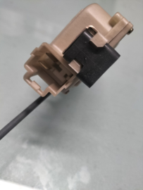 Actuater Nissan 82551-30R00 Original