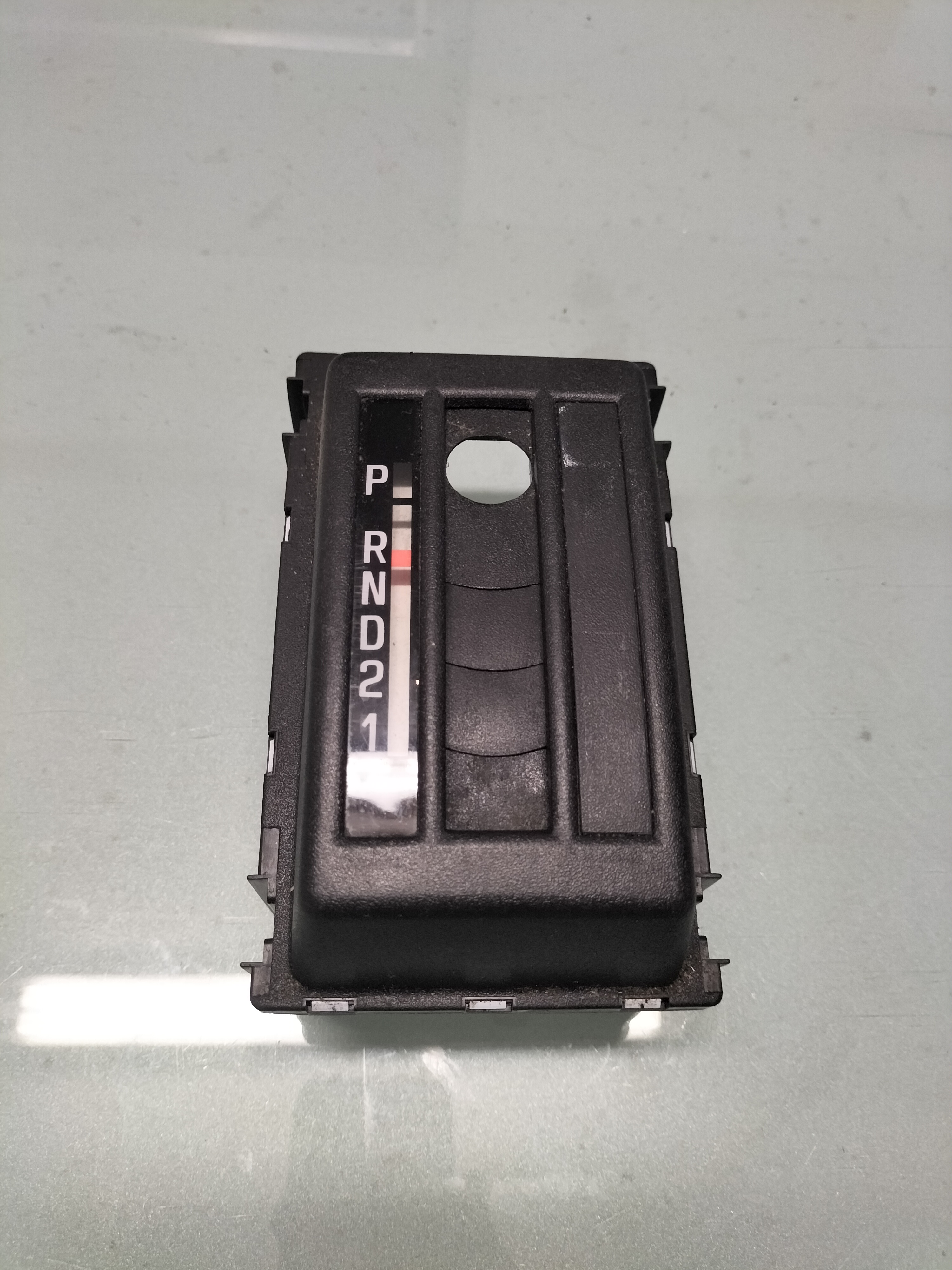 Afdekkap Schakelpook Automaat Nissan Micra K10 96940-04B00 Gebruikt