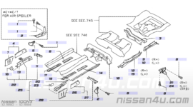 Sleephaak achter Nissan 74855-50Y00 B13/ N14/ N15 Gebruikt.