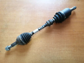 Aandrijfas linksvoor HR16DE Nissan Qashqai J10 39101-JD02B Gebruikt