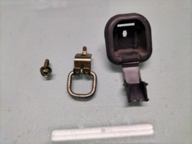 Rope hook assy Nissan 74932-AU100 Used part