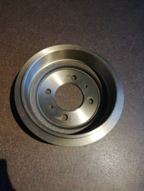 Remtrommel achteras Nissan 43206-50Y10 B13/ N14/ N15 Nieuw.
