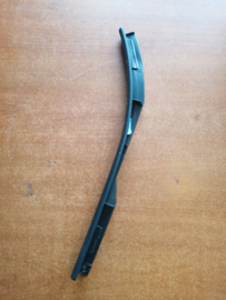 Instapplaat linksachter Nissan Primera P11/ WP11 769B7-2F001