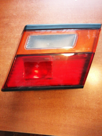 Achterlicht rechts-binnen Nissan Primera P10 B6550-99J01 Origineel.