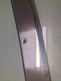 Moulding-front bumper, center Nissan Laurel C31 62075-01L10 Orginal.