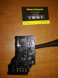Richtingaanwijzerschakelaar Nissan 25540-0F100 C23/ K11/ P10 Gebruikt.