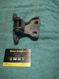 Deurscharnier Nissan 100NX B13 80401-50Y00 gebruikt.