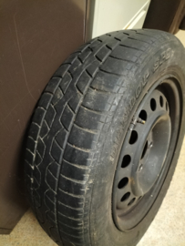 175/65R14 82T 4x100 hub hole 59.1 Dunlop SP9 Used part.