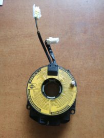 Airbagklokveer Nissan 25554-5L329 A32/ P11/ WP11 (E) Gebruikt.