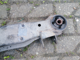 Member rear suspension Nissan 300ZX Z31 55401-22P00 Used part.