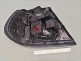 Achterlicht rechts buitenste Nissan 26554-2N327 Origineel