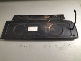 Klep dashboardkastje Datsun Sunny B110 68920-H1900 Gebruikt.