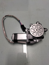 Motor regulator front, left-hand Nissan Sunny B12/ N13 80731-52A10 New.