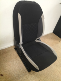 Bestuurdersstoel Nissan Micra K14 87050-5FF0A Gebruikt.