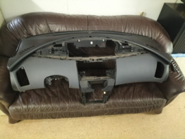 Dashboard Nissan Primera P12 68200-BA200 Gebruikt