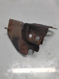 Bumpersteun Links Nissan Primera P12 wagon 62293-BV030 Gebruikt