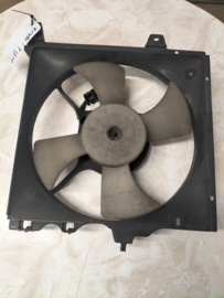 Koelventilator CD20 Nissan Primera P10 21481-71J10 Gebruikt.