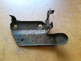 Stekkerhouder GA16 Nissan 100NX B13 24236-65Y00 Gebruikt.